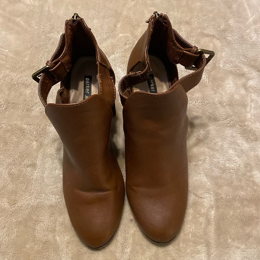 Parker & Sky booties